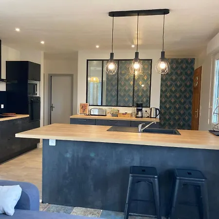 Hébergement de vacances Le Des Poujades Reilhaguet