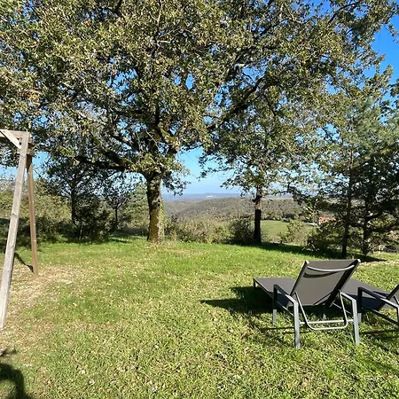 Le Des Poujades Hébergement de vacances