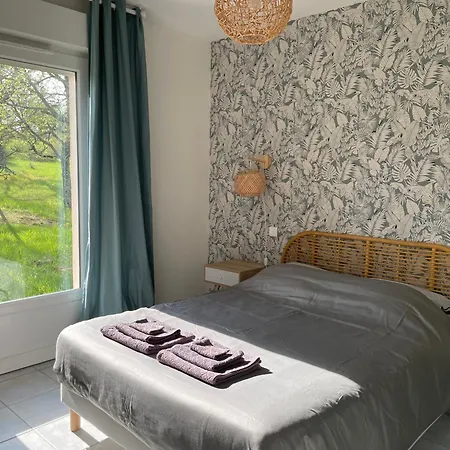 Le Des Poujades * Reilhaguet